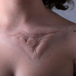 FERITA GRANDE SILICONE -Trucco Di Halloween 800x800 stupr3123 ferita grande silicone 2